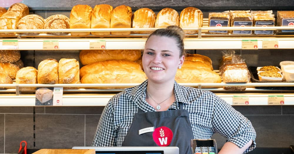 Verkäuferin bei der Bäckerei Wolke in Alfhausen
