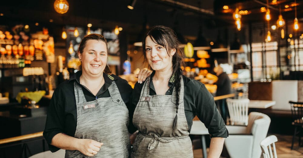 Verkäuferinnen in sander's backstube in Sickte
