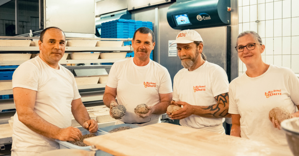 Backstuben Team bei der Bäckerei Daertz in Hechthausen