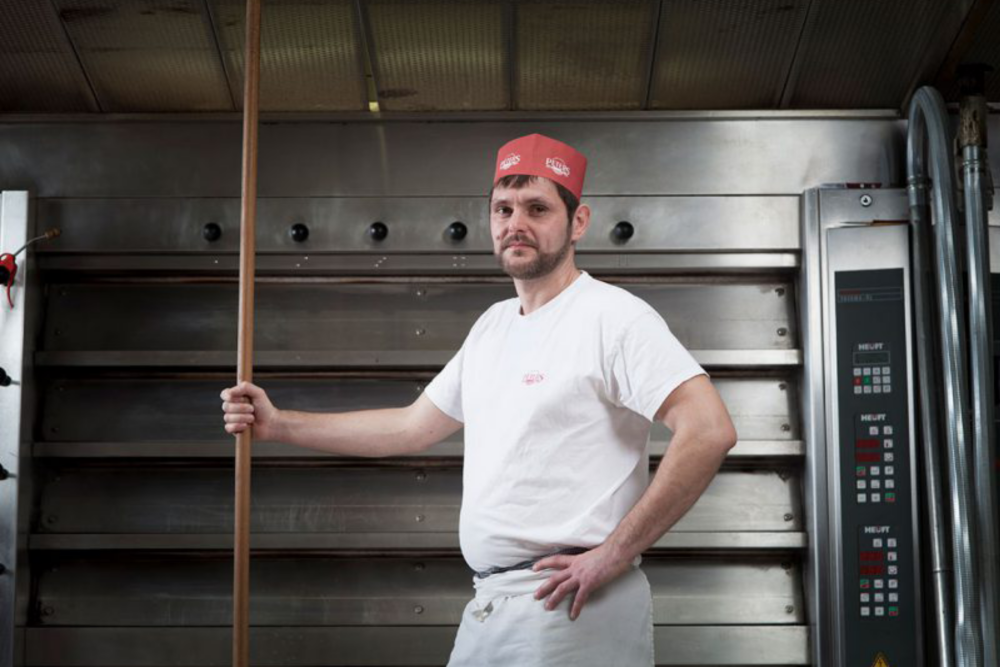 Bäcker der Bäckerei Peters auf Rügen